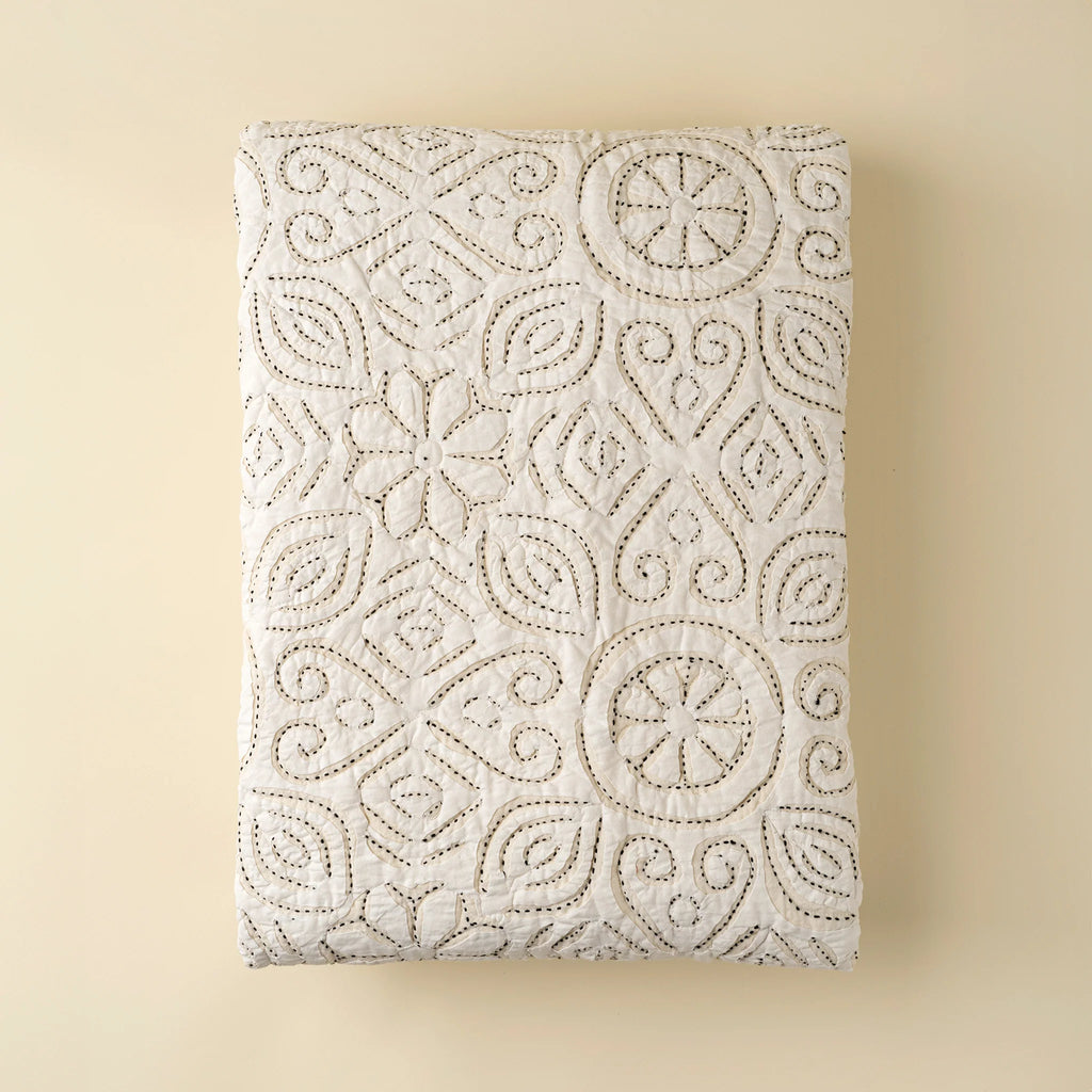 Liliette Cotton Cutwork Bed Quilt