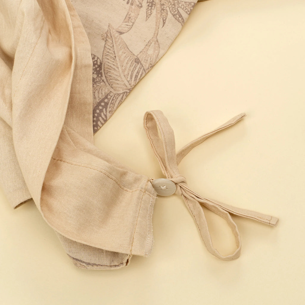 Meadowlark Queen Duvet Set, Brown