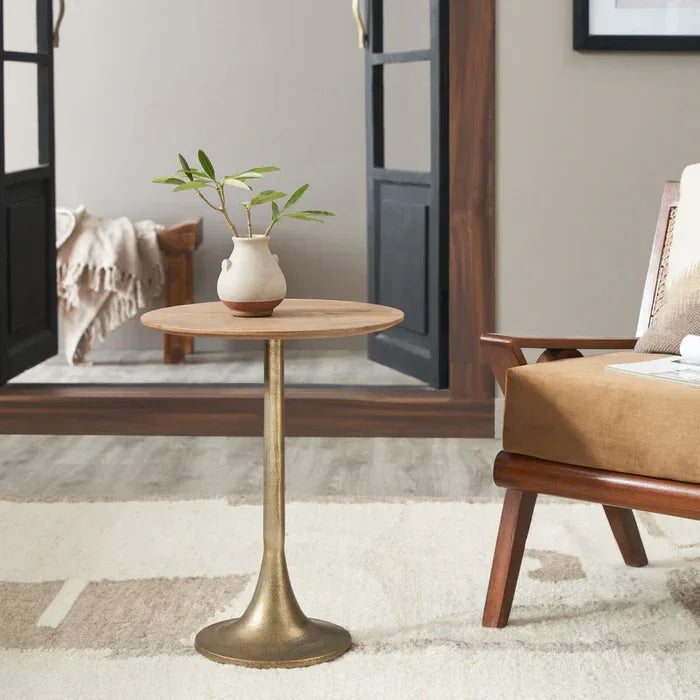 183197 - McNabb Furniture