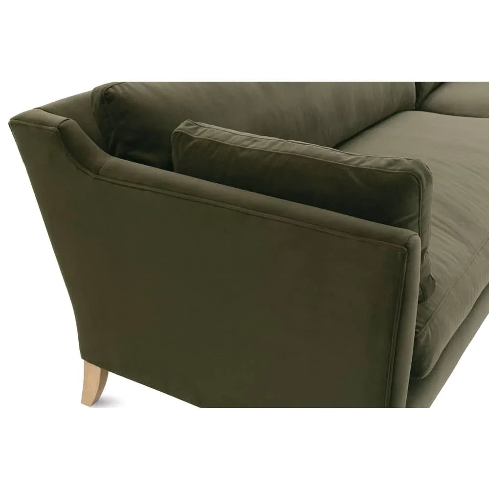 2895600_MADELINE-SECTIONAL-RC_-_High_Cmyk_Portal_Detail_Image_1 - McNabb Furniture