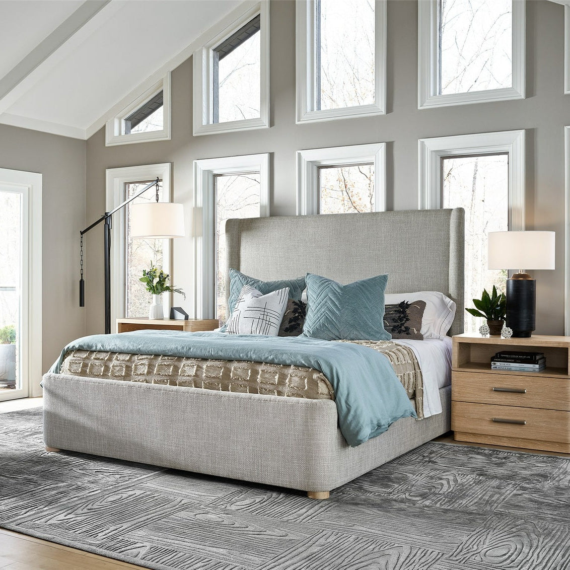 Daybreak Bed