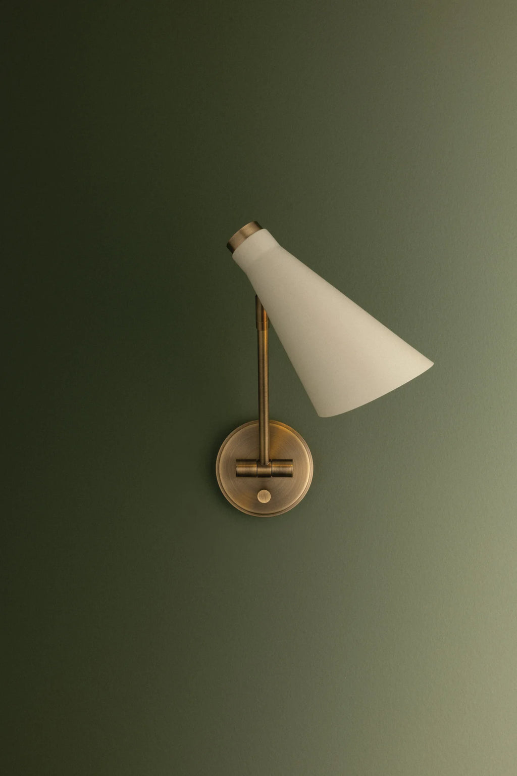 Andersen Wall Sconce