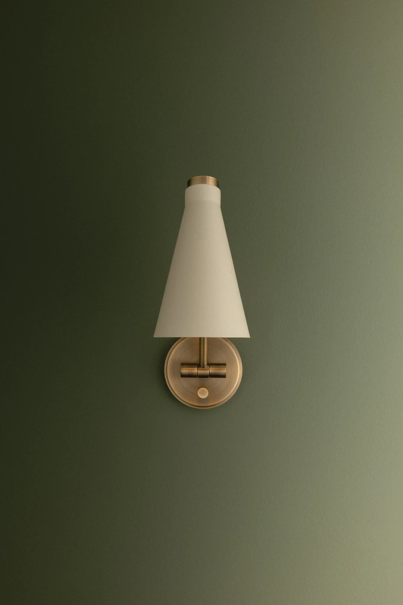Andersen Wall Sconce