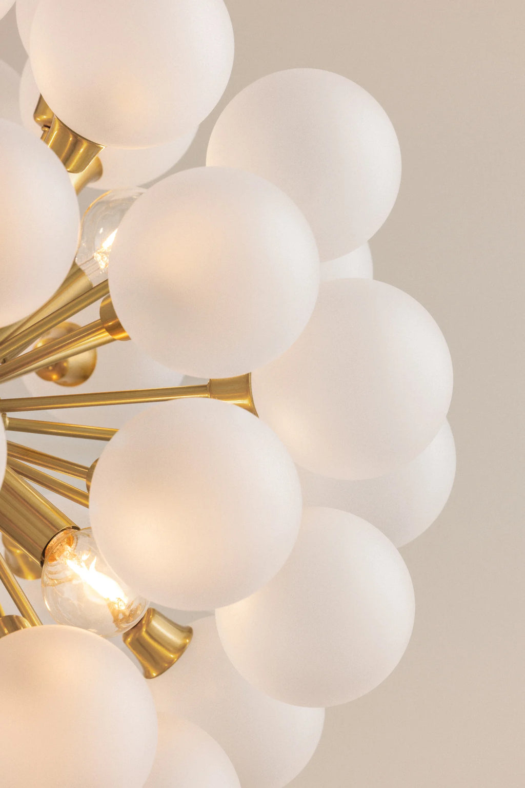 Antoneta Chandelier