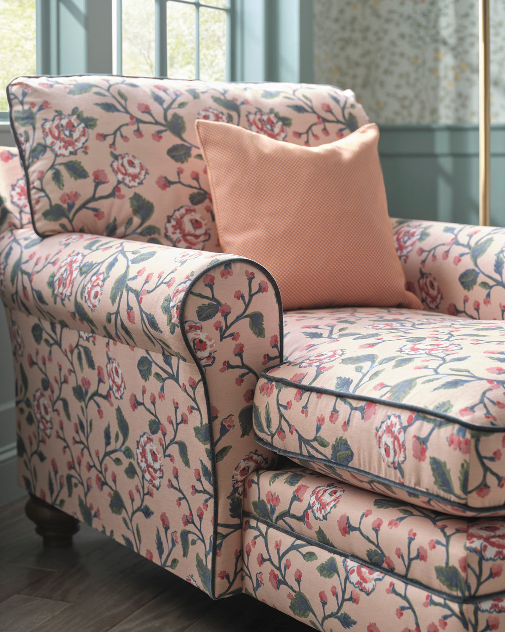 Kress Chaise Lounge