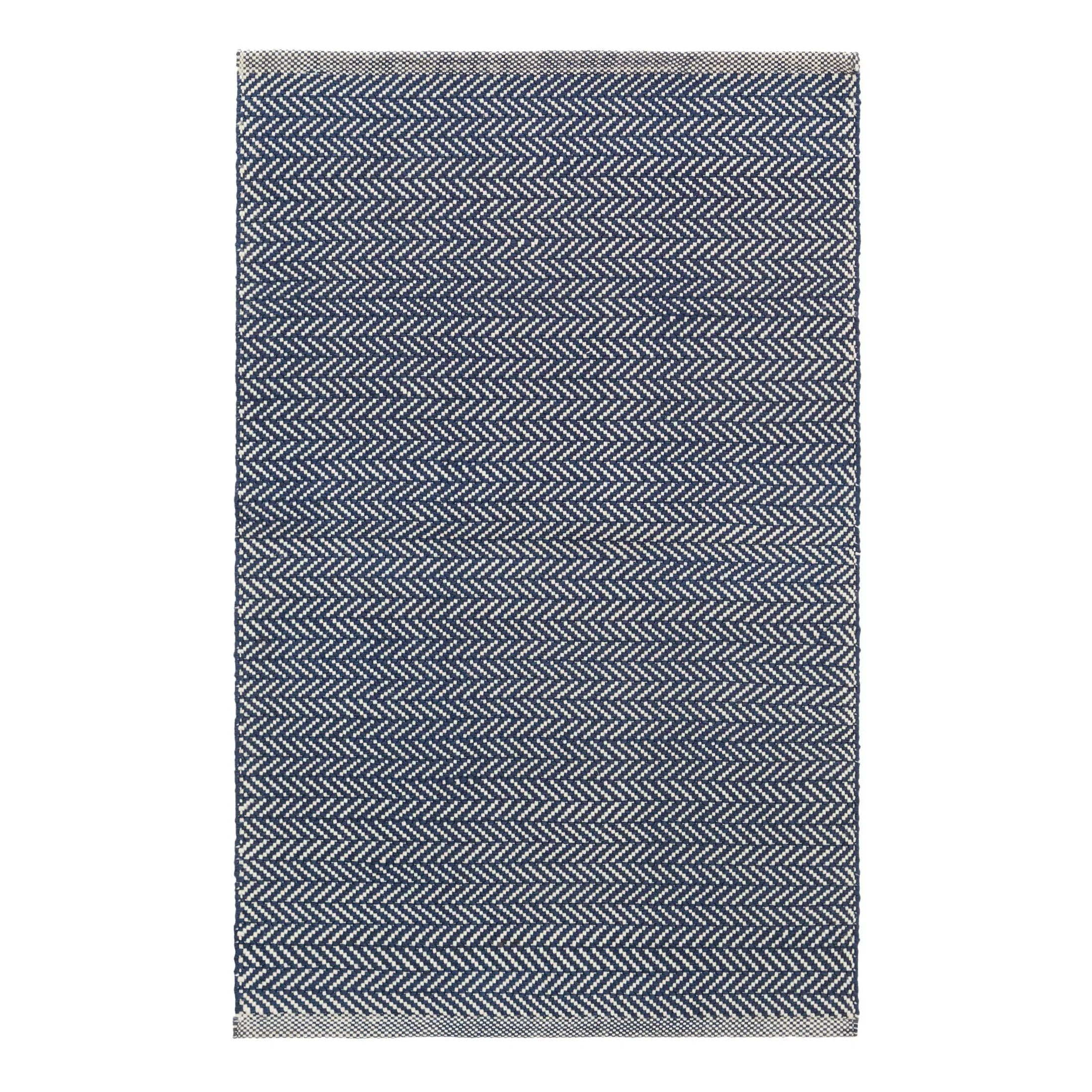 HerringboneNavyIvoryHandwovenPolypropyleneUVRug_83da1093-cf20-4363-b274-171b5c90d8d4 - McNabb Furniture