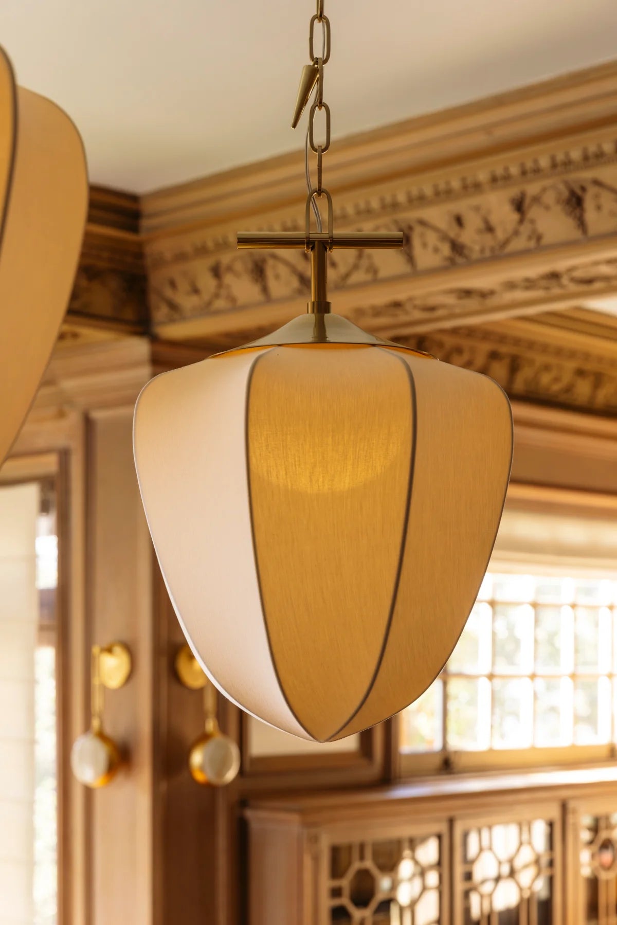 Hoshi Chandelier