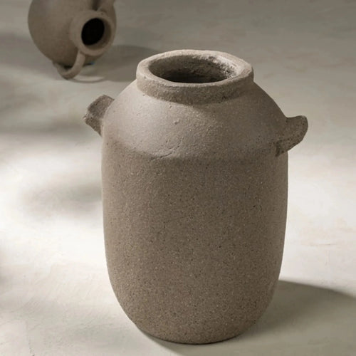 IDB.Sandstorm_Amphora_Vase_1-0265_2400x2400_990eb472-68b9-4a51-83ee-bac5554d5c5f - McNabb Furniture