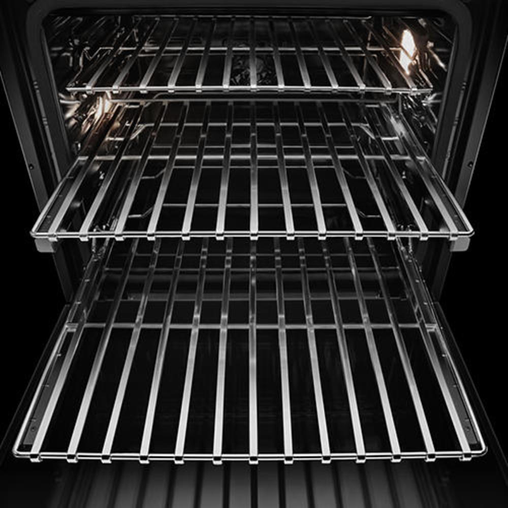 RISE 30 Double Wall Oven with V2™ Vertical Dual-Fan Convection