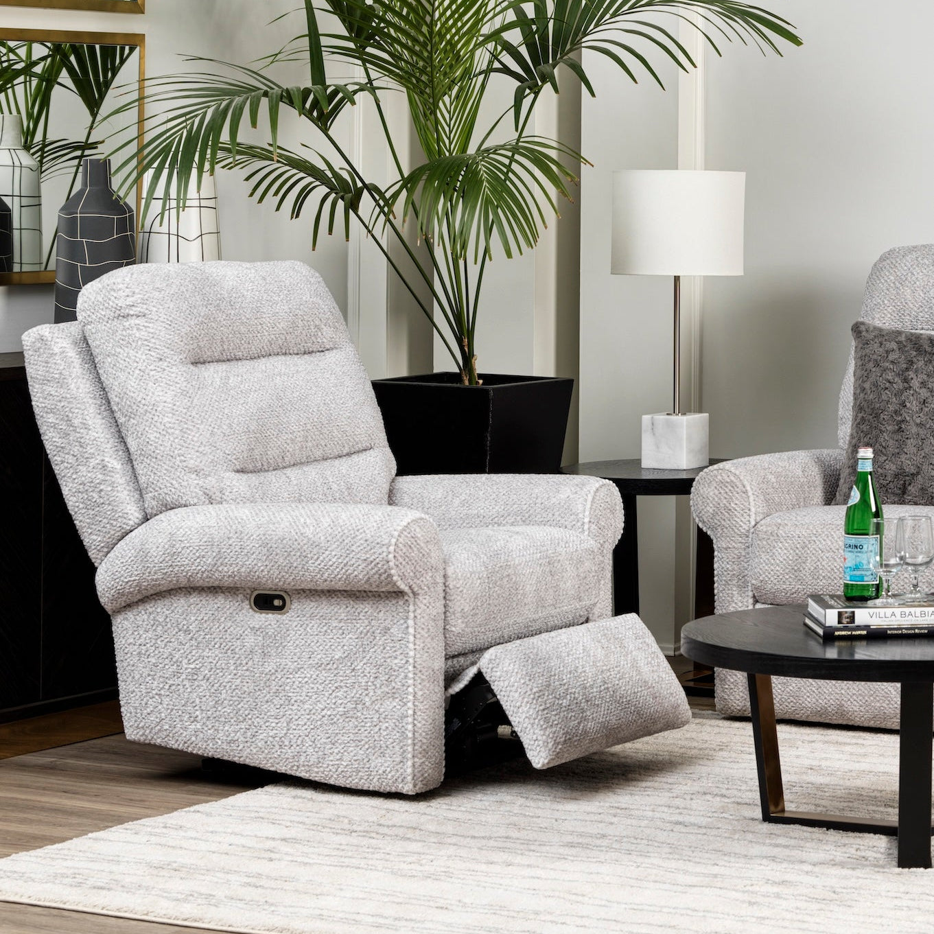 Style M8508P-03	Power Reclining Chair