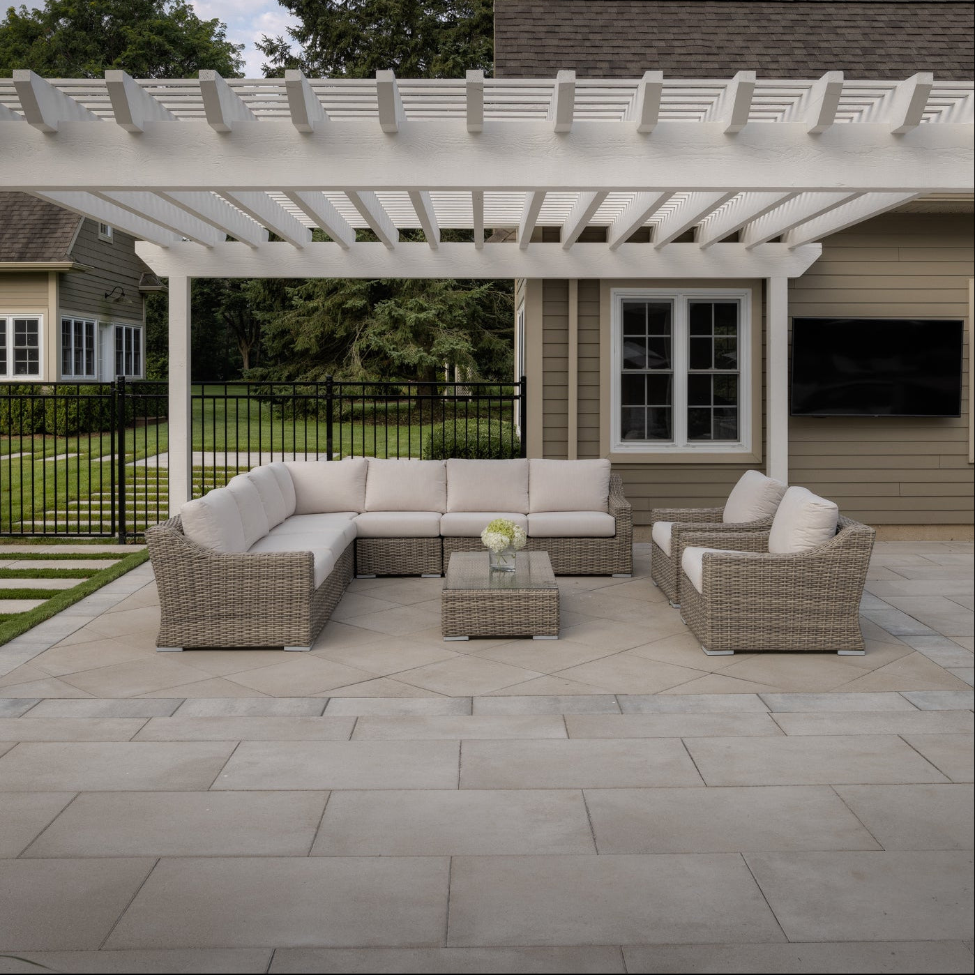 Tulip Sectional