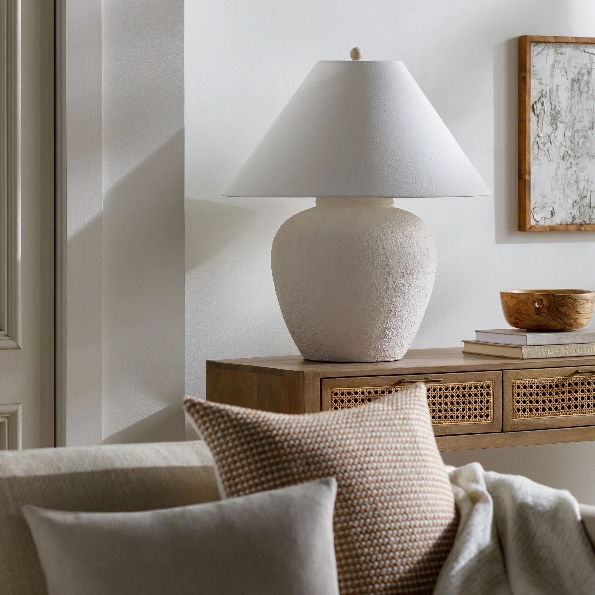 aro001-styleshot_202 - McNabb Furniture