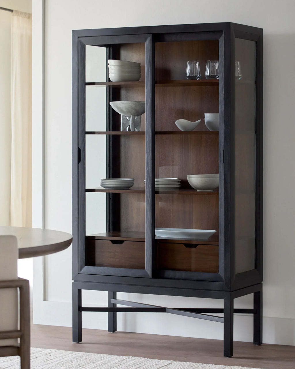 bomr002-roomscene_201 - McNabb Furniture