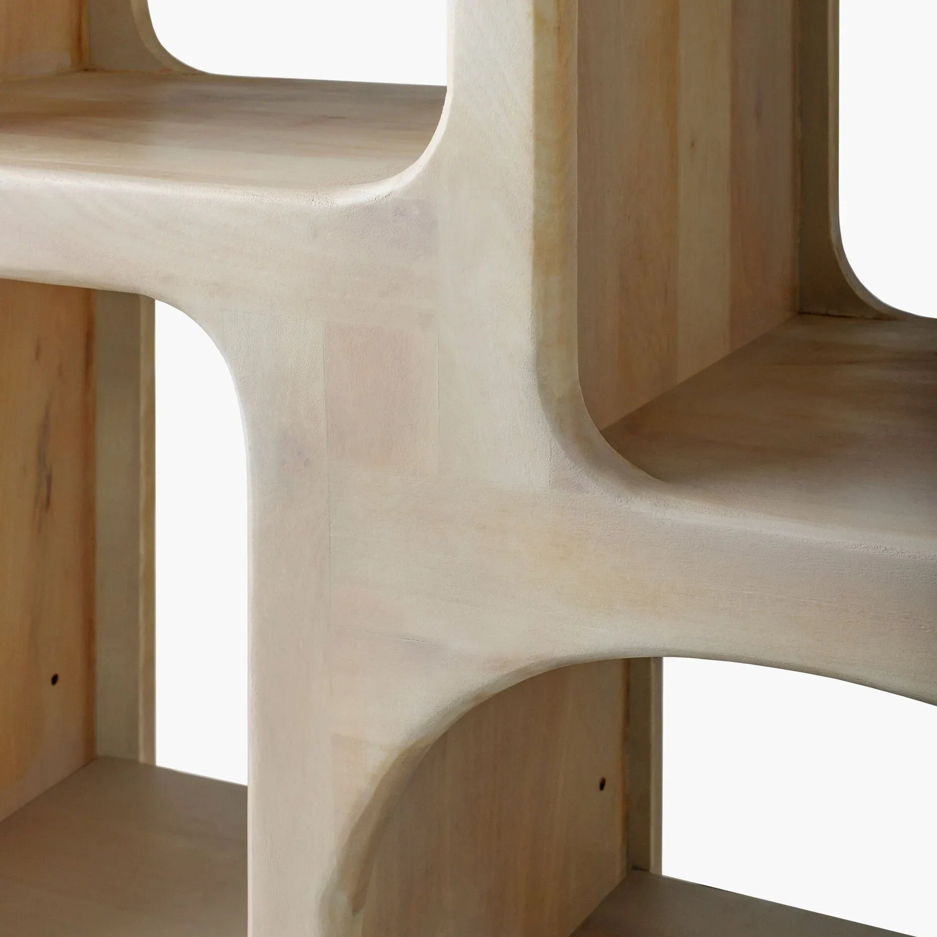 tana004-detail_corner - McNabb Furniture